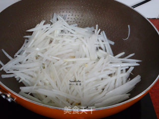 鲜甜黄贝豆腐萝卜的做法步骤：3