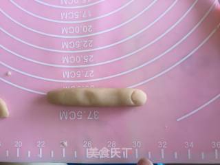 万圣节超仿真手指的做法步骤：7