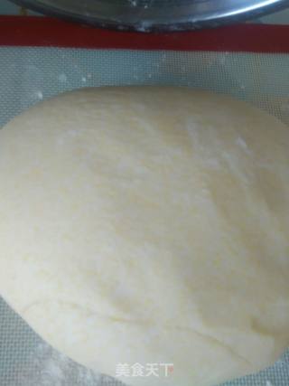 简易版少油韭菜饼（合子）的做法步骤：3