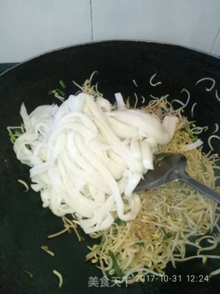 自家炒粿条的做法步骤：13
