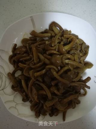 滑子蘑炒小白菜的做法步骤：5