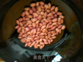 炒花生的做法步骤：2