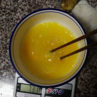 牛油果香蕉饼（幼儿辅食）的做法步骤：1