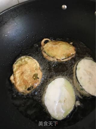炸茄盒的做法步骤：7