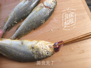 豆浆黄鱼汤的做法步骤：8