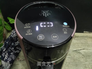 【Me制豆浆实验室】豆浆山楂果茶的做法步骤：6