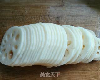 姜汁藕片的做法步骤：2