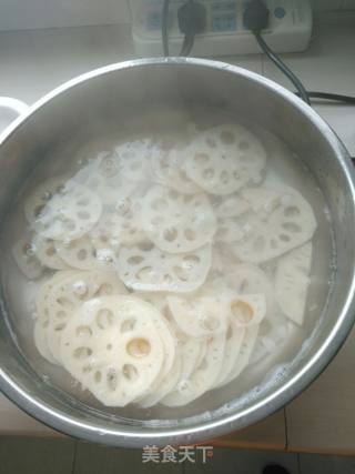 姜汁藕片的做法步骤：3