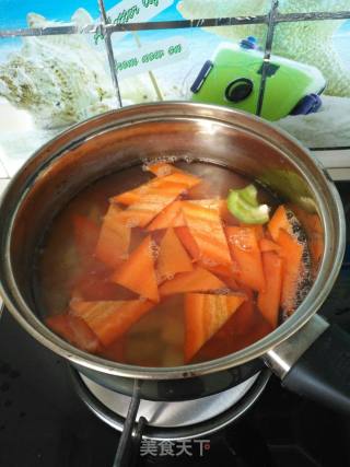 菜花胡萝卜炒肉的做法步骤：3