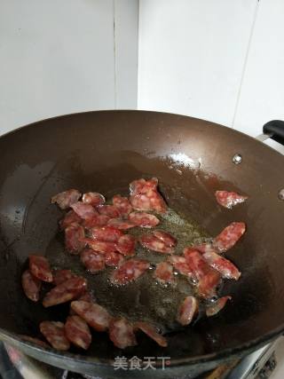 杭椒年糕炒腊肠的做法步骤：3