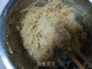 秋季滋阴润肺:萝卜丝馅饼的做法步骤：11