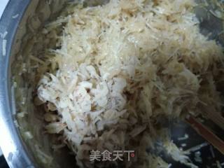 秋季滋阴润肺:萝卜丝馅饼的做法步骤：12