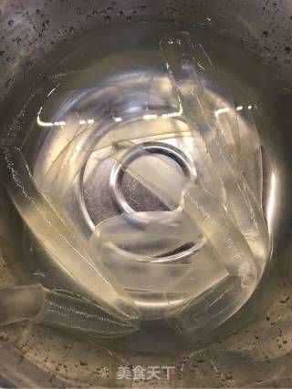 自制黑胡椒风味脆皮肠的做法步骤：15