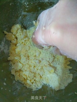 果酱酥粒吐司片 ★快手美味甜品★的做法步骤：3