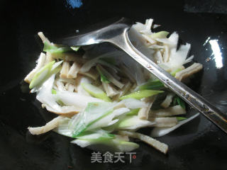 大葱炒牛肚的做法步骤：5