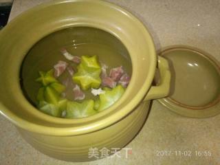 瘦肉煲杨桃汤的做法步骤：5
