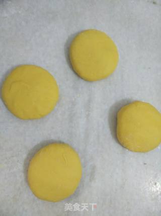 简单又好吃的黄金南瓜饼的做法步骤：7