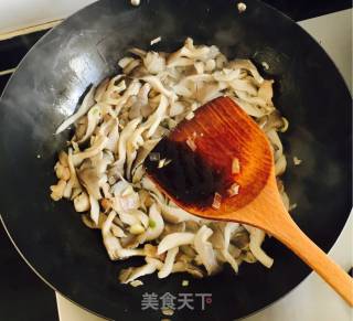 平菇炒肉片的做法步骤：10