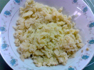 鲜虾土豆饼的做法步骤：3