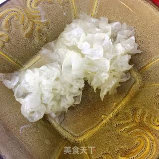 秋季养肺炒三白的做法步骤：1