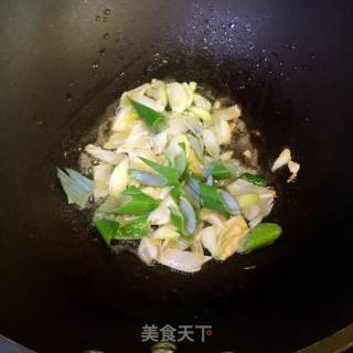 秋季养肺炒三白的做法步骤：6
