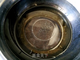 苹果酱蛋糕卷的做法步骤：1