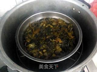 酸菜扣肉的做法步骤：7