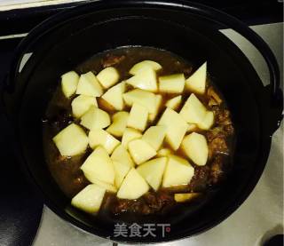 牛腩炖土豆的做法步骤：10