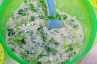 三文鱼青菜米粉 宝宝辅食，味道鲜美的做法步骤：4