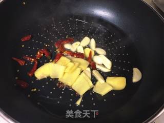 葱爆羊肉的做法步骤：5