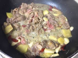 葱爆羊肉的做法步骤：7