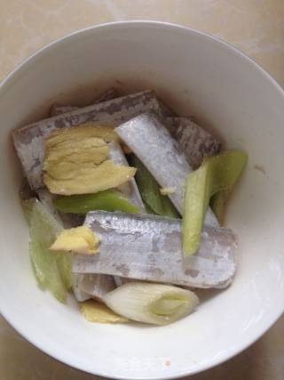 秘汁酥熏鱼的做法步骤：3