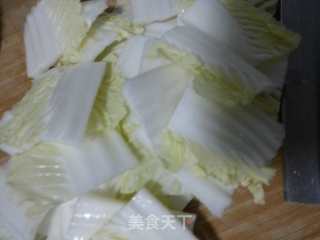 白菜杆炒肉片的做法步骤：1