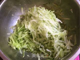 萝卜丝肉蒸饺#秋季滋阴润肺#的做法步骤：4