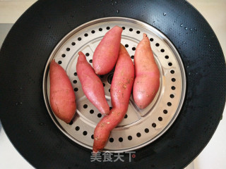 红薯米饭饼的做法步骤：1
