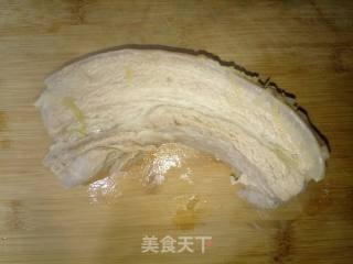 东北猪肉酸菜炖粉条的做法步骤：5