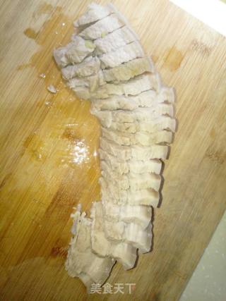 东北猪肉酸菜炖粉条的做法步骤：6