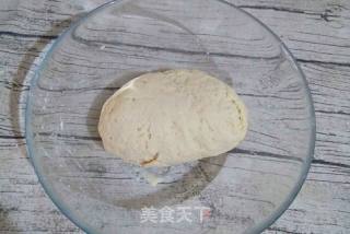 韭菜素包子的做法步骤：2