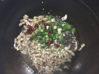 酱雪菜炒肉丝的做法步骤：3
