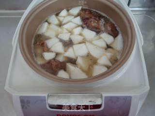 豌豆鸭骨萝卜汤的做法步骤：7