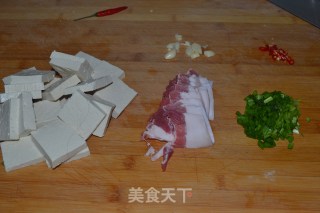 砂锅豆腐的做法步骤：2