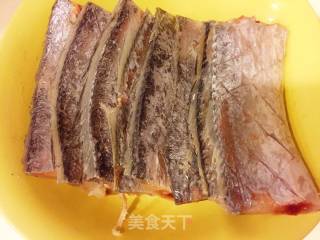 豆瓣酱烧带鱼的做法步骤：5