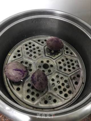 紫薯包的做法步骤：1