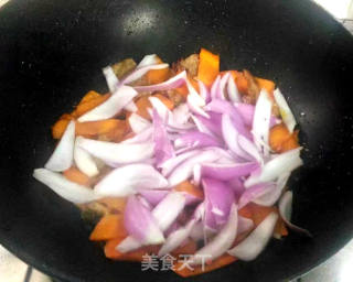 洋葱炒肉片的做法步骤：5