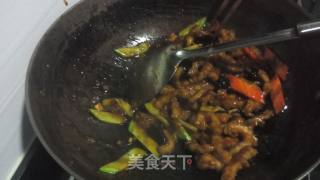 糖醋里脊的做法步骤：8