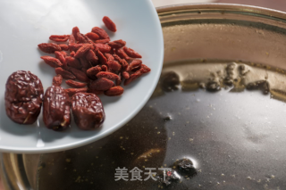【小森妈妈菜谱】男士滋补-三子杜仲汤的做法步骤：4
