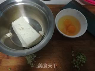 鸡刨豆腐的做法步骤：1
