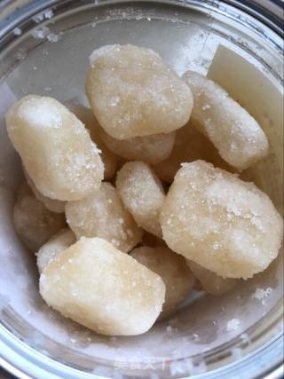 秋季滋阴润肺—大枣枸杞汤的做法步骤：2