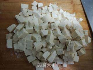 皮蛋豆腐的做法步骤：3