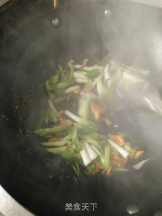 大蒜炒肉片的做法步骤：4
